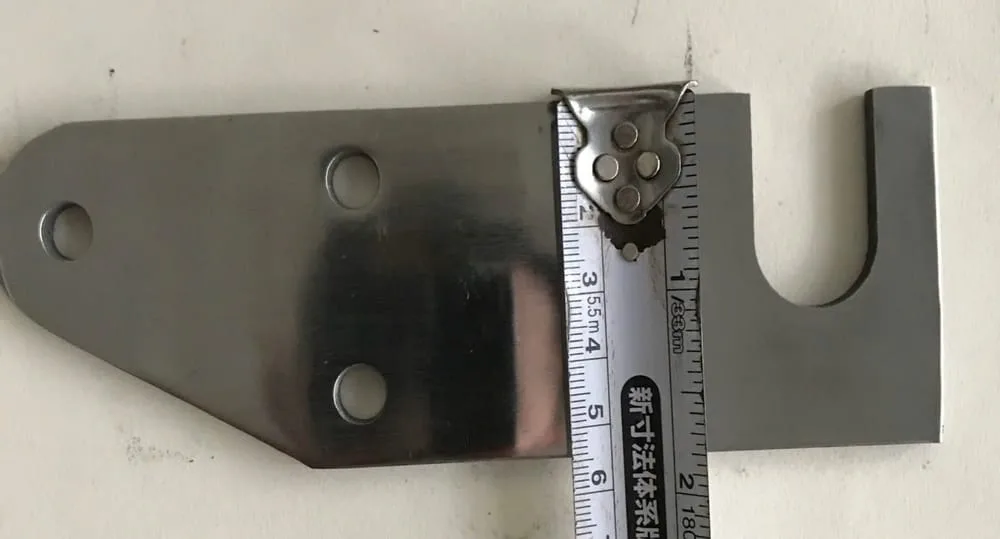 Pát Cong & Pát Thẳng Inox Thùng Xe Tải