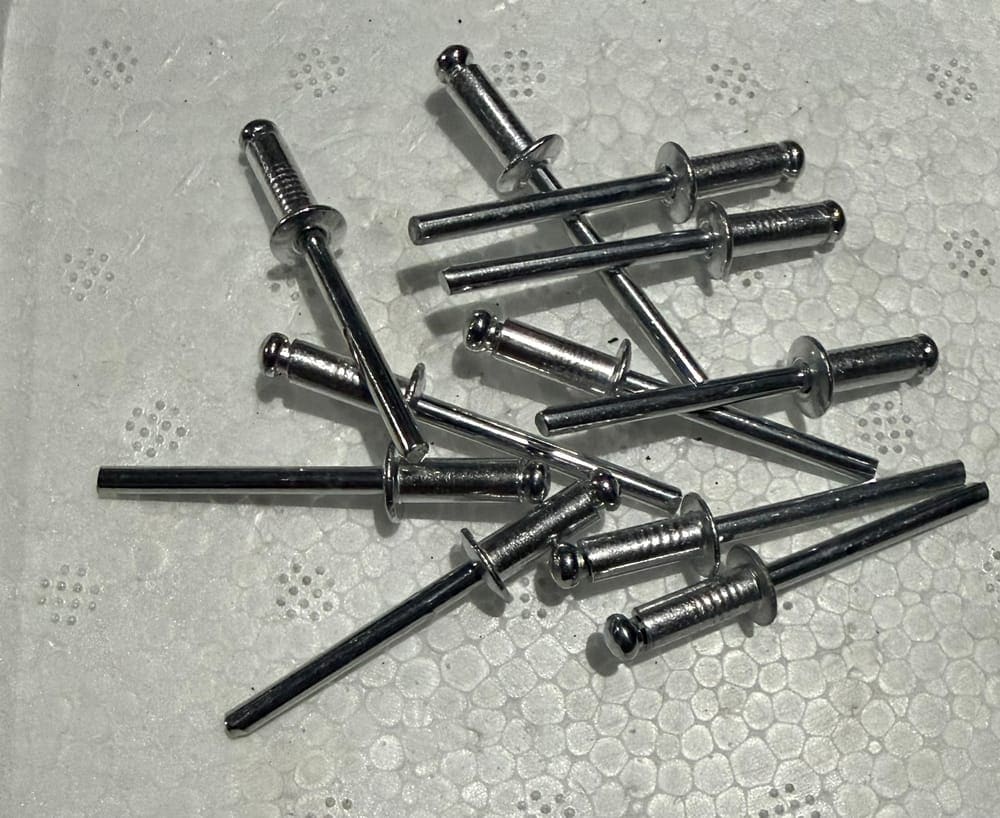 Đinh Rút Inox 304 Ø4.0 Thùng Đông Lạnh - ảnh 2
